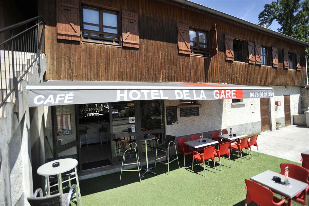 Alp'Hotel Voreppe Exterior foto